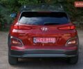 Красный Хендай Kona Electric, объемом двигателя 0 л и пробегом 89 тыс. км за 17950 $, фото 20 на Automoto.ua
