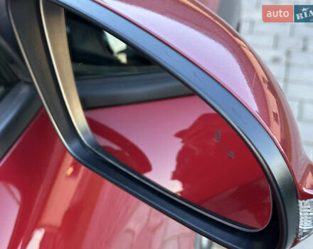 Красный Хендай Kona Electric, объемом двигателя 0 л и пробегом 99 тыс. км за 18350 $, фото 30 на Automoto.ua