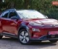 Красный Хендай Kona Electric, объемом двигателя 0 л и пробегом 89 тыс. км за 17950 $, фото 1 на Automoto.ua
