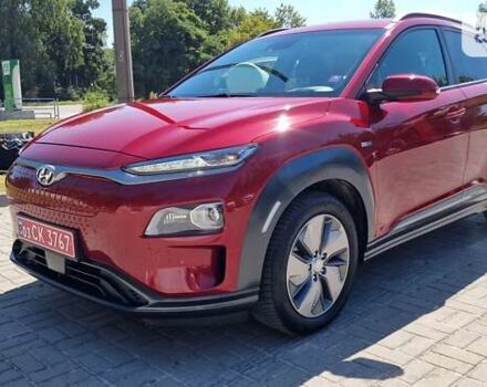 Красный Хендай Kona Electric, объемом двигателя 0 л и пробегом 57 тыс. км за 23799 $, фото 34 на Automoto.ua