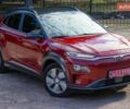 Красный Хендай Kona Electric, объемом двигателя 0 л и пробегом 89 тыс. км за 17950 $, фото 2 на Automoto.ua