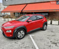 Красный Хендай Kona Electric, объемом двигателя 0 л и пробегом 100 тыс. км за 17900 $, фото 2 на Automoto.ua