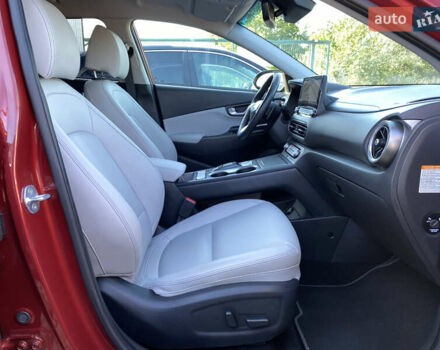 Червоний Хендай Kona Electric, об'ємом двигуна 0 л та пробігом 52 тис. км за 23200 $, фото 92 на Automoto.ua