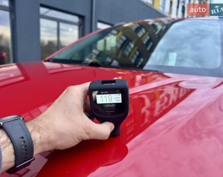 Красный Хендай Kona Electric, объемом двигателя 0 л и пробегом 161 тыс. км за 17999 $, фото 51 на Automoto.ua