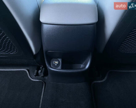 Червоний Хендай Kona Electric, об'ємом двигуна 0 л та пробігом 52 тис. км за 23200 $, фото 83 на Automoto.ua