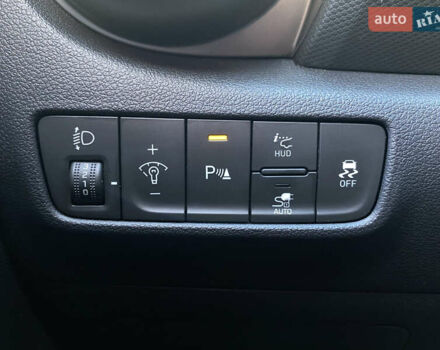 Червоний Хендай Kona Electric, об'ємом двигуна 0 л та пробігом 52 тис. км за 23200 $, фото 38 на Automoto.ua