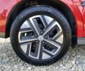 Красный Хендай Kona Electric, объемом двигателя 0 л и пробегом 105 тыс. км за 20500 $, фото 23 на Automoto.ua