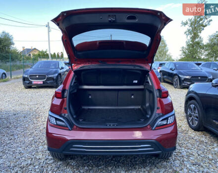 Червоний Хендай Kona Electric, об'ємом двигуна 0 л та пробігом 52 тис. км за 23200 $, фото 84 на Automoto.ua