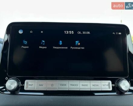 Красный Хендай Kona Electric, объемом двигателя 0 л и пробегом 113 тыс. км за 19900 $, фото 50 на Automoto.ua