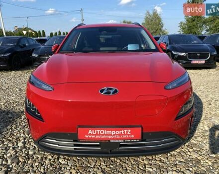 Красный Хендай Kona Electric, объемом двигателя 0 л и пробегом 105 тыс. км за 20200 $, фото 19 на Automoto.ua