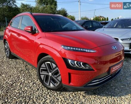 Красный Хендай Kona Electric, объемом двигателя 0 л и пробегом 105 тыс. км за 20500 $, фото 18 на Automoto.ua