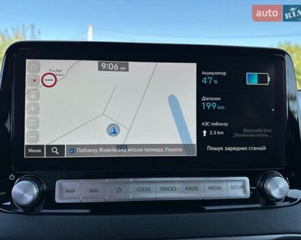 Красный Хендай Kona Electric, объемом двигателя 0 л и пробегом 86 тыс. км за 20600 $, фото 35 на Automoto.ua