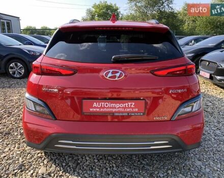 Красный Хендай Kona Electric, объемом двигателя 0 л и пробегом 105 тыс. км за 20200 $, фото 15 на Automoto.ua
