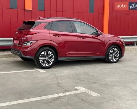 Красный Хендай Kona Electric, объемом двигателя 0 л и пробегом 67 тыс. км за 19999 $, фото 6 на Automoto.ua