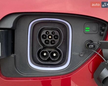 Красный Хендай Kona Electric, объемом двигателя 0 л и пробегом 67 тыс. км за 19999 $, фото 34 на Automoto.ua