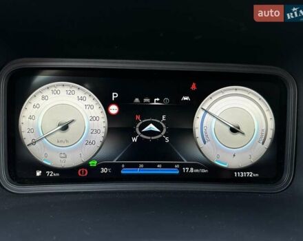 Красный Хендай Kona Electric, объемом двигателя 0 л и пробегом 113 тыс. км за 19900 $, фото 46 на Automoto.ua