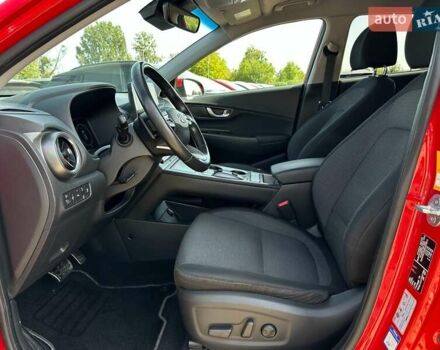 Красный Хендай Kona Electric, объемом двигателя 0 л и пробегом 113 тыс. км за 19900 $, фото 33 на Automoto.ua