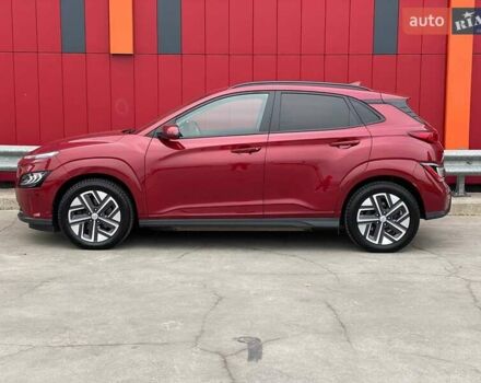 Красный Хендай Kona Electric, объемом двигателя 0 л и пробегом 67 тыс. км за 19999 $, фото 10 на Automoto.ua