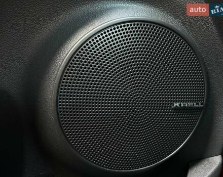 Красный Хендай Kona Electric, объемом двигателя 0 л и пробегом 113 тыс. км за 19900 $, фото 15 на Automoto.ua