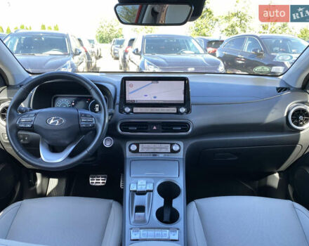 Червоний Хендай Kona Electric, об'ємом двигуна 0 л та пробігом 52 тис. км за 23200 $, фото 56 на Automoto.ua