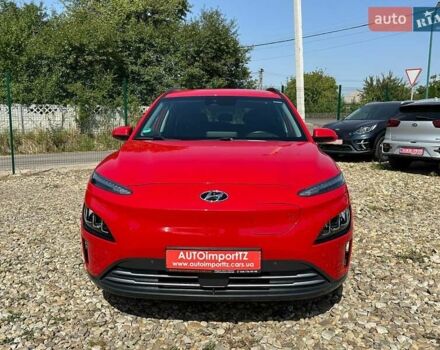 Красный Хендай Kona Electric, объемом двигателя 0 л и пробегом 113 тыс. км за 19900 $, фото 25 на Automoto.ua