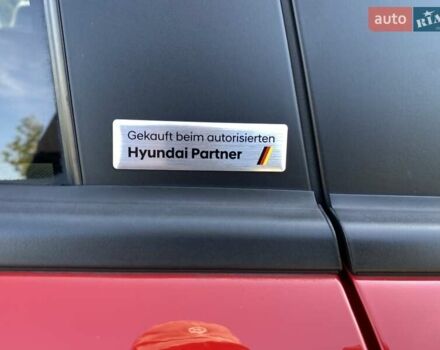 Красный Хендай Kona Electric, объемом двигателя 0 л и пробегом 105 тыс. км за 20500 $, фото 25 на Automoto.ua