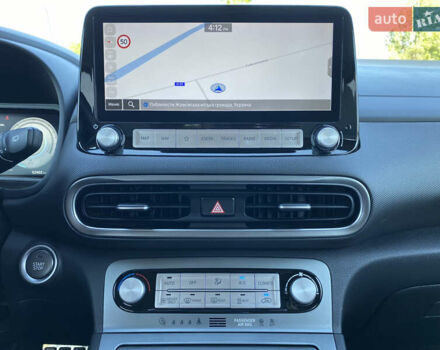 Червоний Хендай Kona Electric, об'ємом двигуна 0 л та пробігом 52 тис. км за 23200 $, фото 57 на Automoto.ua