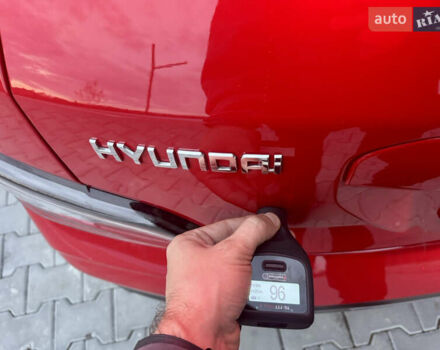 Красный Хендай Kona Electric, объемом двигателя 0 л и пробегом 161 тыс. км за 17999 $, фото 64 на Automoto.ua
