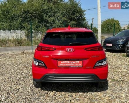 Красный Хендай Kona Electric, объемом двигателя 0 л и пробегом 113 тыс. км за 19900 $, фото 20 на Automoto.ua