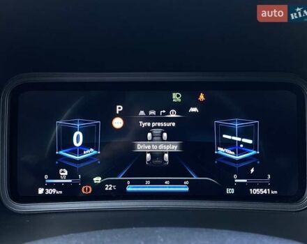 Красный Хендай Kona Electric, объемом двигателя 0 л и пробегом 105 тыс. км за 20200 $, фото 54 на Automoto.ua