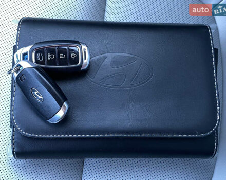 Червоний Хендай Kona Electric, об'ємом двигуна 0 л та пробігом 52 тис. км за 23200 $, фото 95 на Automoto.ua