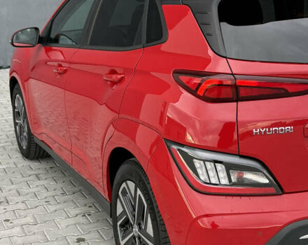Красный Хендай Kona Electric, объемом двигателя 0 л и пробегом 89 тыс. км за 19799 $, фото 8 на Automoto.ua