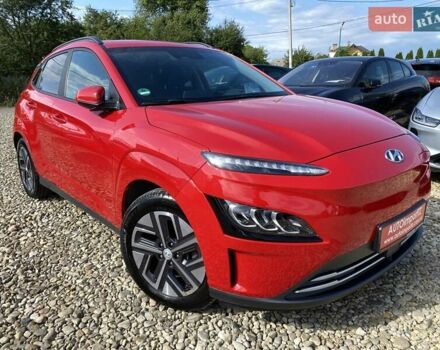 Красный Хендай Kona Electric, объемом двигателя 0 л и пробегом 117 тыс. км за 19200 $, фото 22 на Automoto.ua