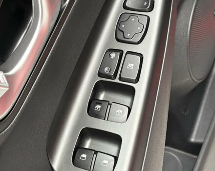 Красный Хендай Kona Electric, объемом двигателя 0 л и пробегом 89 тыс. км за 19799 $, фото 38 на Automoto.ua