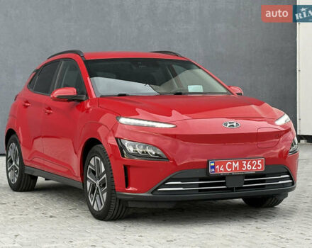 Красный Хендай Kona Electric, объемом двигателя 0 л и пробегом 89 тыс. км за 19799 $, фото 11 на Automoto.ua