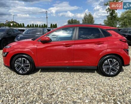 Красный Хендай Kona Electric, объемом двигателя 0 л и пробегом 117 тыс. км за 19200 $, фото 11 на Automoto.ua