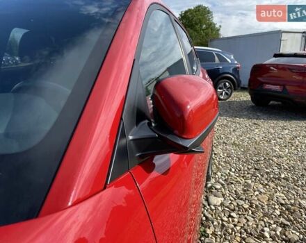 Красный Хендай Kona Electric, объемом двигателя 0 л и пробегом 117 тыс. км за 19200 $, фото 28 на Automoto.ua