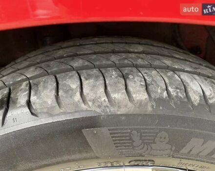 Червоний Хендай Kona Electric, об'ємом двигуна 0 л та пробігом 111 тис. км за 20700 $, фото 25 на Automoto.ua