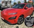 Красный Хендай Kona Electric, объемом двигателя 0 л и пробегом 117 тыс. км за 19200 $, фото 1 на Automoto.ua