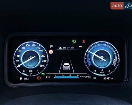 Красный Хендай Kona Electric, объемом двигателя 0 л и пробегом 113 тыс. км за 19950 $, фото 40 на Automoto.ua