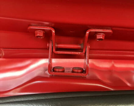 Красный Хендай Kona Electric, объемом двигателя 0 л и пробегом 84 тыс. км за 16950 $, фото 50 на Automoto.ua