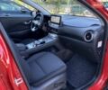 Красный Хендай Kona Electric, объемом двигателя 0 л и пробегом 113 тыс. км за 19950 $, фото 78 на Automoto.ua