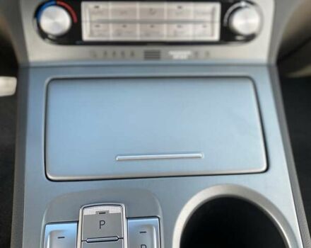 Червоний Хендай Kona Electric, об'ємом двигуна 0 л та пробігом 22 тис. км за 23700 $, фото 51 на Automoto.ua