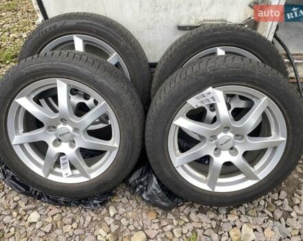 Червоний Хендай Kona Electric, об'ємом двигуна 0 л та пробігом 111 тис. км за 20700 $, фото 10 на Automoto.ua