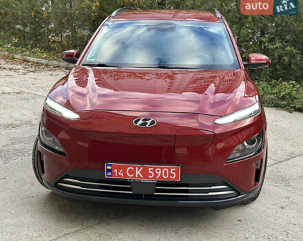 Красный Хендай Kona Electric, объемом двигателя 0 л и пробегом 84 тыс. км за 16950 $, фото 15 на Automoto.ua
