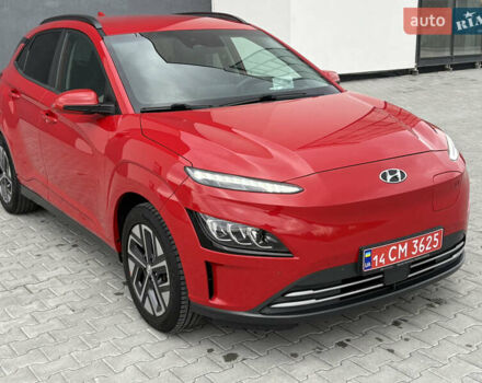 Красный Хендай Kona Electric, объемом двигателя 0 л и пробегом 89 тыс. км за 19799 $, фото 27 на Automoto.ua