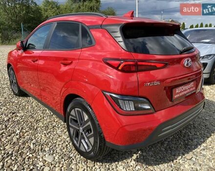 Красный Хендай Kona Electric, объемом двигателя 0 л и пробегом 117 тыс. км за 19200 $, фото 12 на Automoto.ua