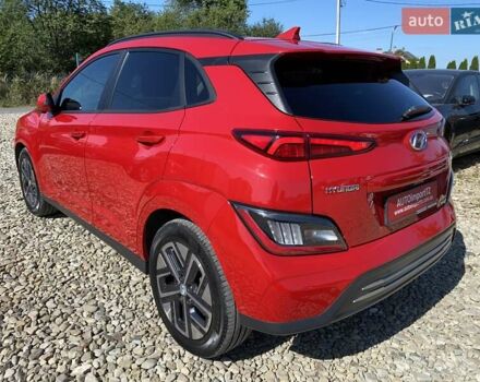 Красный Хендай Kona Electric, объемом двигателя 0 л и пробегом 113 тыс. км за 19950 $, фото 13 на Automoto.ua