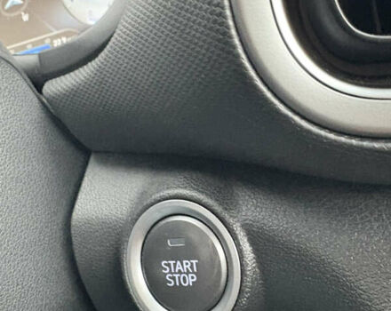 Красный Хендай Kona Electric, объемом двигателя 0 л и пробегом 89 тыс. км за 19799 $, фото 62 на Automoto.ua