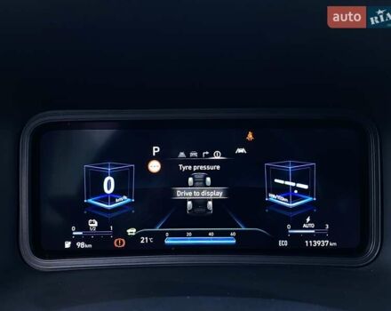 Красный Хендай Kona Electric, объемом двигателя 0 л и пробегом 113 тыс. км за 19950 $, фото 65 на Automoto.ua